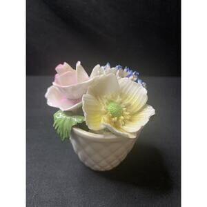 VTG 1950’s Porcelain Radnor 3” Bone China Floral Vase (Staffordshire England)